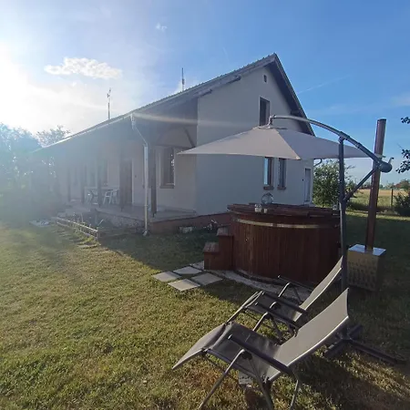 Napkelte Vendeghaz