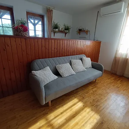 Napkelte Vendeghaz * Segedin